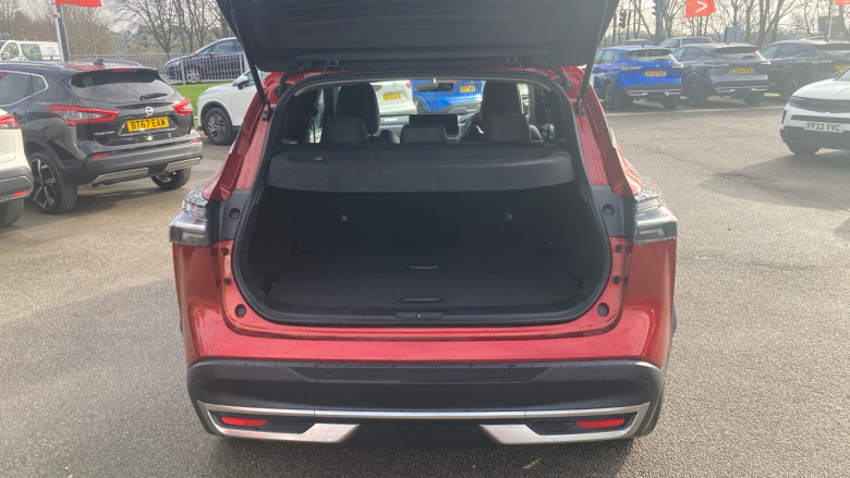Nissan Qashqai 1.3 DiG-T MH N-Connecta 5dr Petrol Hatchback